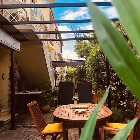 Apartment Jardin Sanary: Centre-ville Avec Exposition Est-sud-ouest *