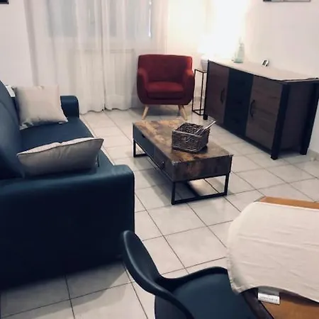 Chez Mamie T2 à Maison Chaleureuse Et Ensoleillée Sanary-sur-Mer